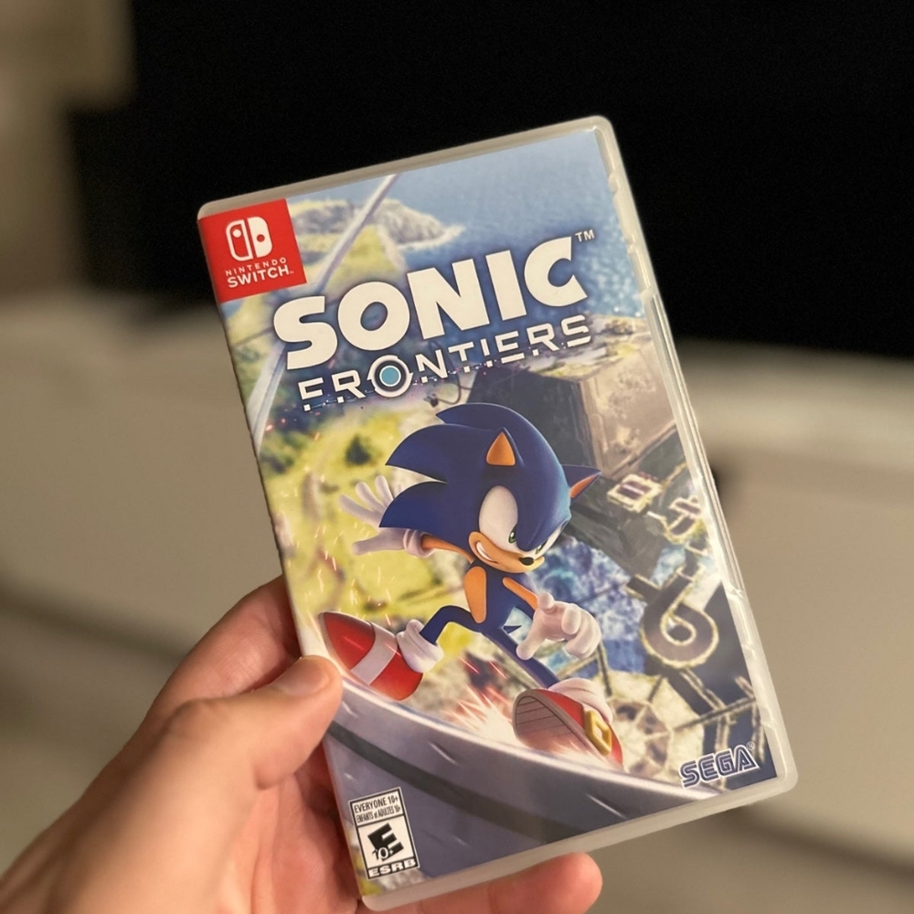 Sonic Frontiers Nintendo Switch video game, like new.